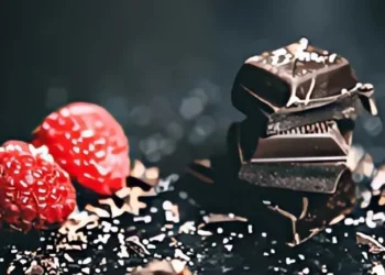 فوائد الشوكولاتة السوداء العظيمة