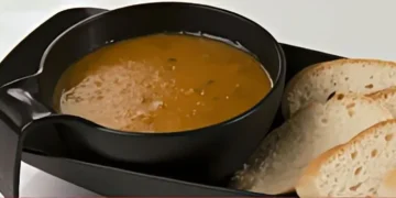 طريقة عمل شوربة البصل اللذيذة