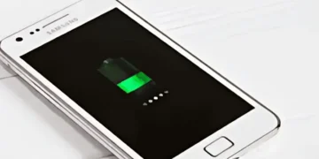 الطريقة الصحيحة لشحن الهواتف الذكية