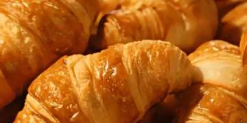 طريقة عمل الكرواسون