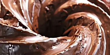 كيكة الشوكولاتة طرية و هشة و الطعم خيال