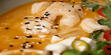 طريقة عمل شوربة الجمبري بطعم ألذ من المطاعم